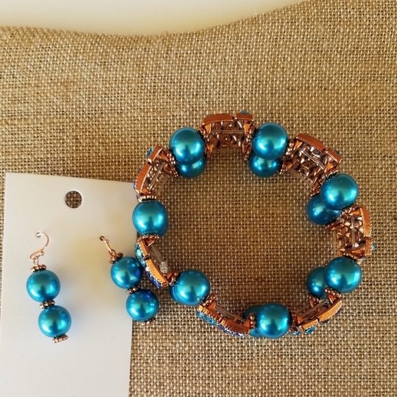 Hand Crafted Pearl/Rhinestone Bracelet & Drop Earrings Cerulean Blue-Royal Blue - Picture 2 of 11